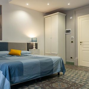 Mi Tu Apartments